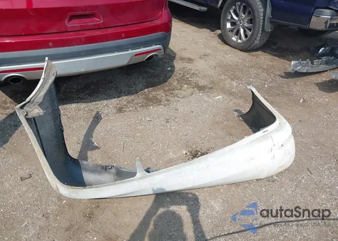 2005 Toyota Corolla Ce z USA, uszkodzony, nr VIN 1NXBR32E15Z465391